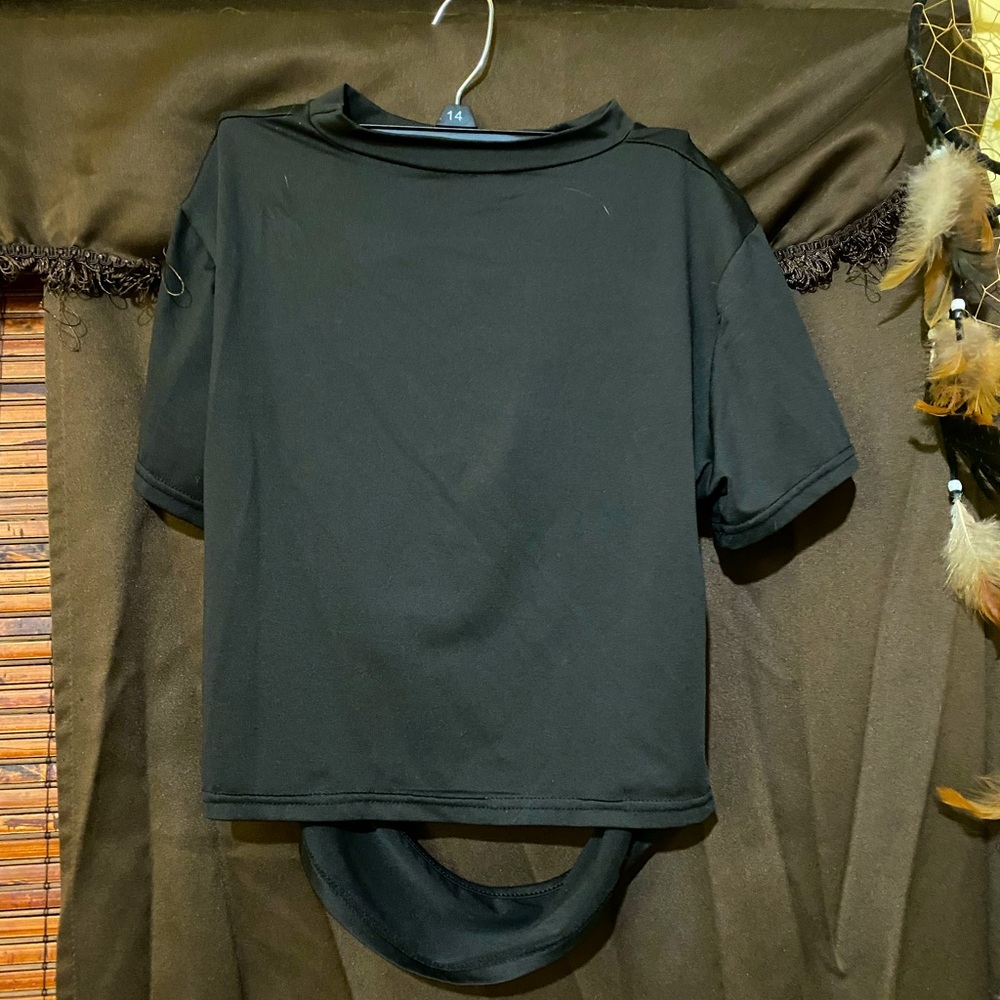 Black crop top